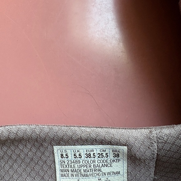 Women's Slip-On Shoes - Picture 4 of 4